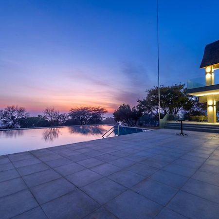 La Joya Lodge Conference Centre And Spa Pelindaba Экстерьер фото