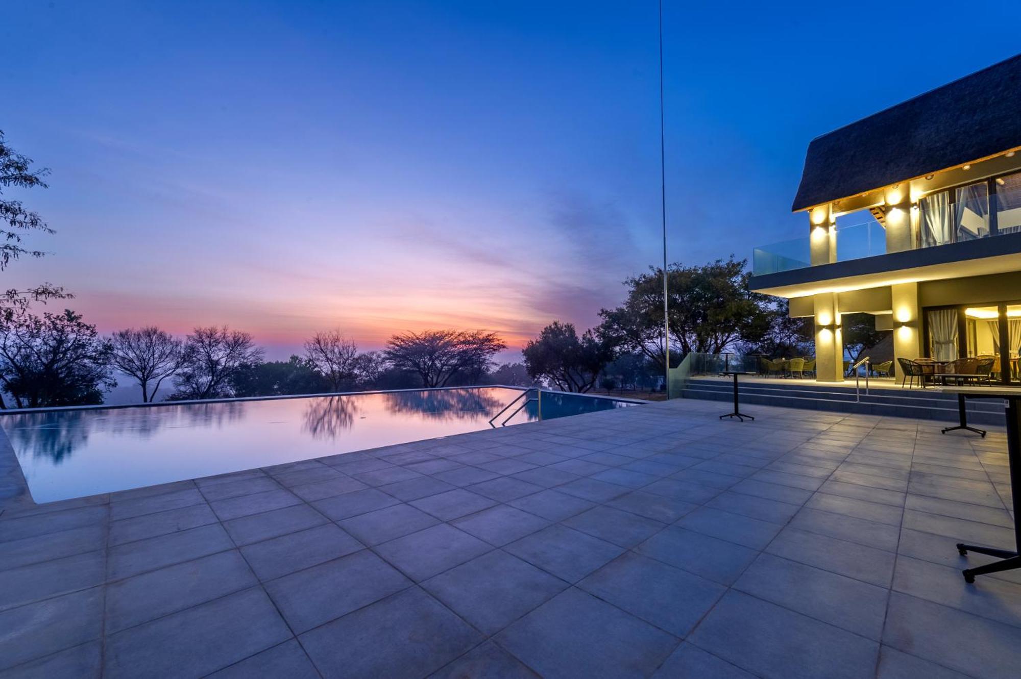 La Joya Lodge Conference Centre And Spa Pelindaba Экстерьер фото